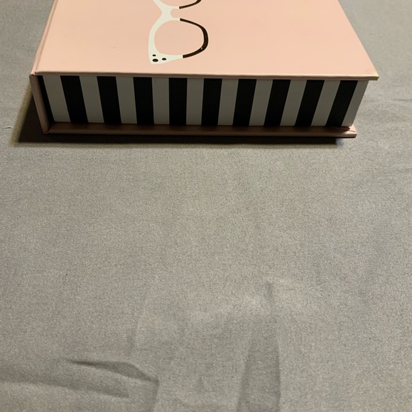 Brand New boxed mini notepad 3” x 5”. Great for writing down notes,grocery lists - Picture 4 of 5